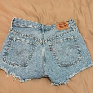 LEVI 501 shorts🦋